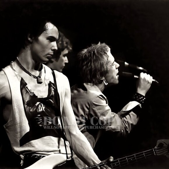 Sex Pistols Photograph 11 X 15 | RARE 1977 Live Portrait | Concert Poster Print - Picture 2 of 2